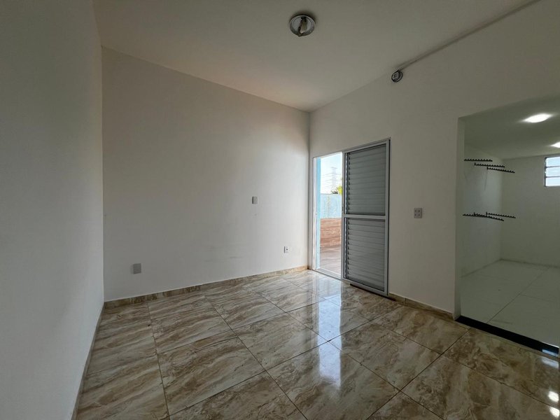 Casa Assobradada com Área Gourmet e Sauna na Vila Oliveira  Mogi das Cruzes - 