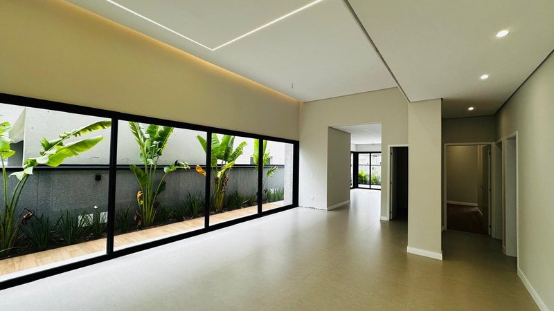 Casa Térrea contemporânea com 3 Suítes e Piscina aquecida no Veredas  Mogi das Cruzes - 