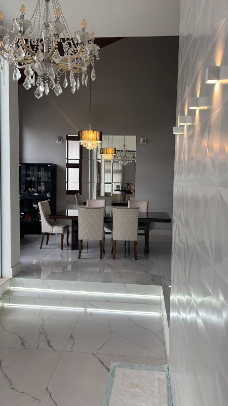 VENDO LINDA CASA ALPHAVILLE 10 – ME LIGA!! ACEITA PERMUTA PARCIAL NO LITORAL NORTE!! Alameda Guainumbis Santana de Parnaíba - 
