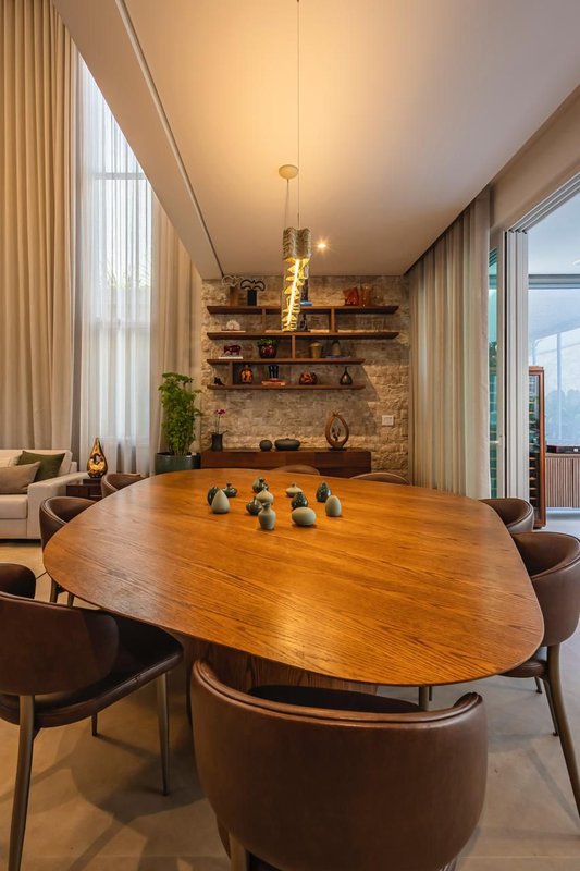 VENDO LINDA CASA – ELEGANTE E CONFORTÁVEL – ME LIGA!! Avenida Honório Alvares Penteado Santana de Parnaíba - 