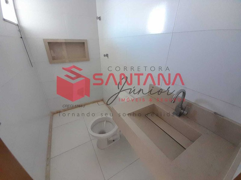 Casa 4/4 em condomínio – Lauro de Freitas Avenida Professor Theócrito Batista Lauro de Freitas - 