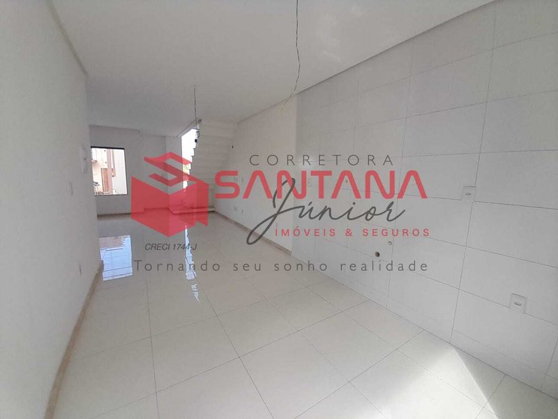 Casa 4/4 em condomínio – Lauro de Freitas Avenida Professor Theócrito Batista Lauro de Freitas - 