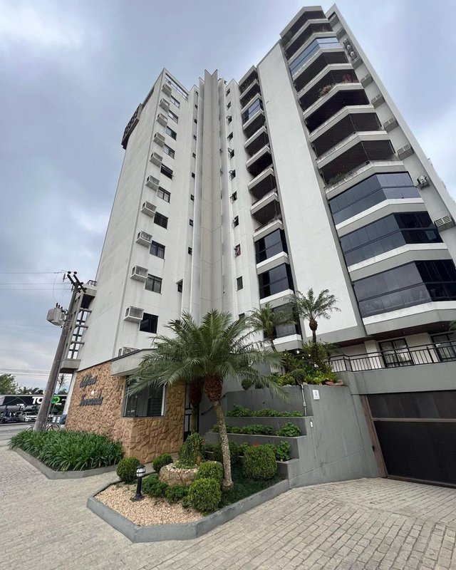 Apartamento Semi Mobiliado  Timbó - 
