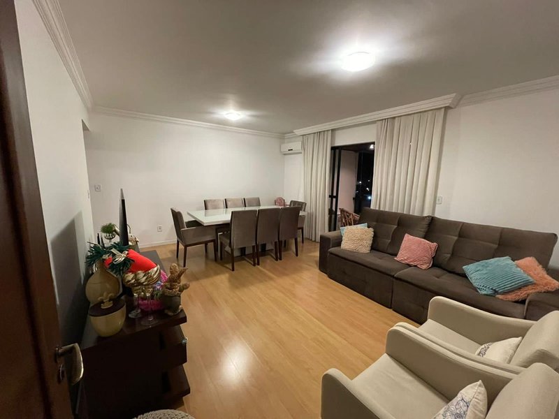 Apartamento Semi Mobiliado  Timbó - 