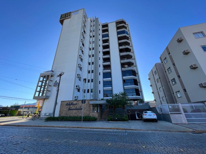 Apartamento Semi Mobiliado  Timbó - 