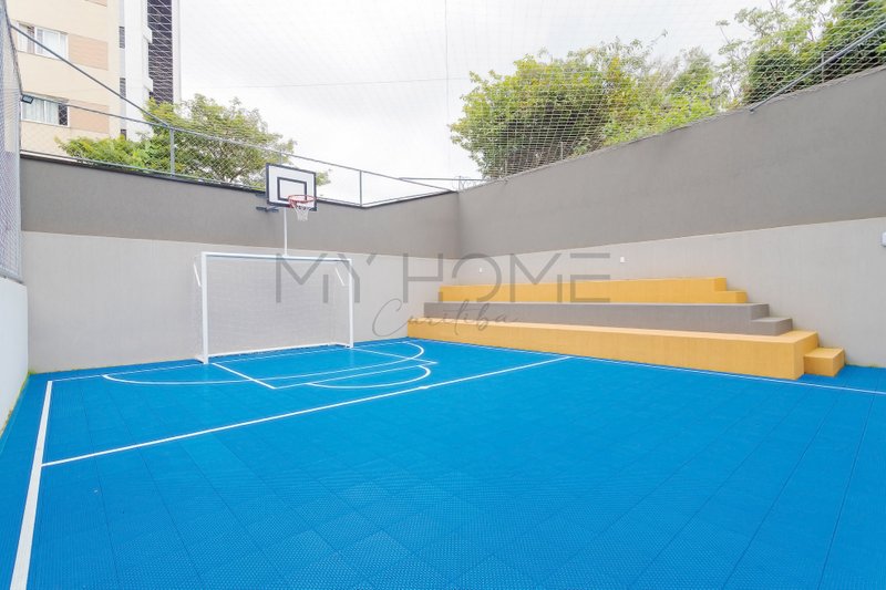 Apartamento Garden à venda no Agua Verde Rua Pará Curitiba - 