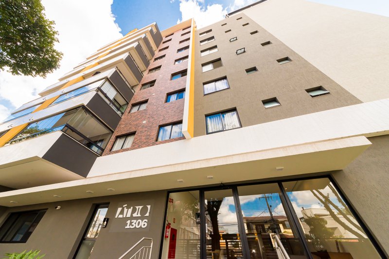 Apartamento Garden à venda no Agua Verde Rua Pará Curitiba - 