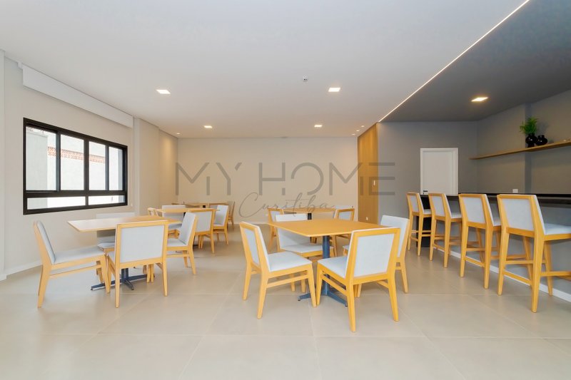 Apartamento Garden à venda no Agua Verde Rua Pará Curitiba - 