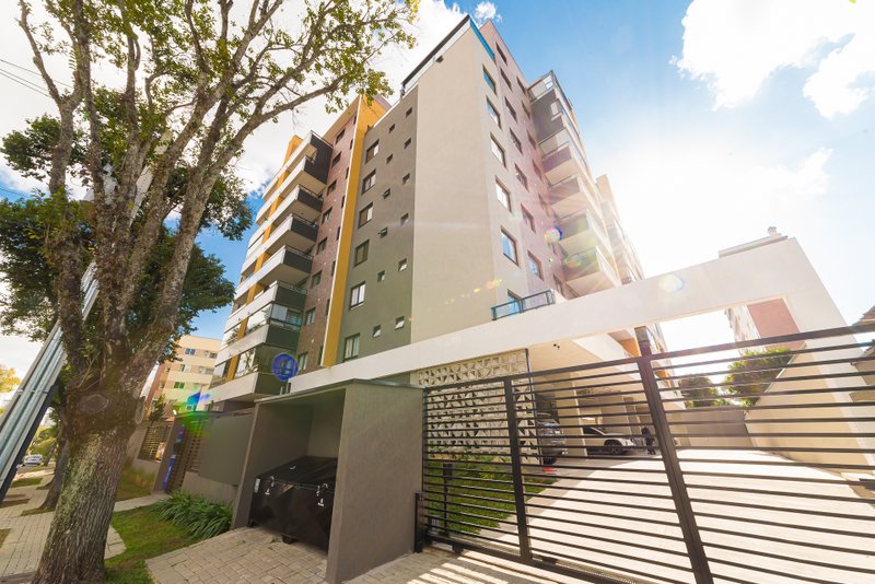 Apartamento Garden à venda no Agua Verde Rua Pará Curitiba - 