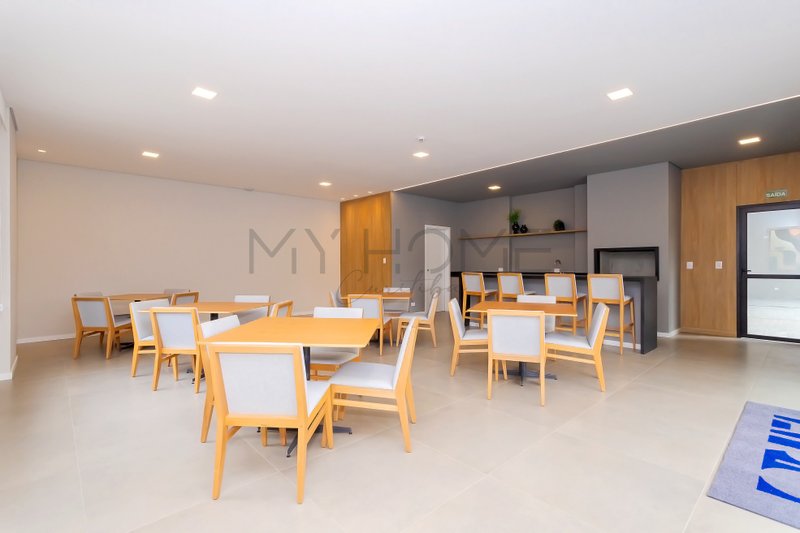 Apartamento Garden à venda no Agua Verde Rua Pará Curitiba - 