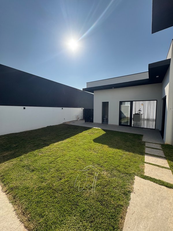 Casa recém construida no Cond Swiss Park 305m2 - 03 suítes - 06 vagas Avenida Omar Daibert São Bernardo do Campo - 