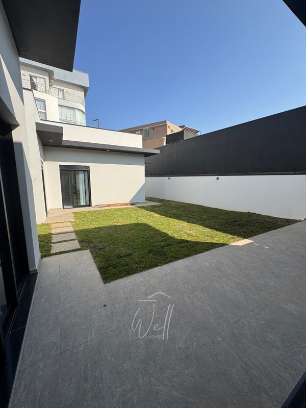 Casa recém construida no Cond Swiss Park 305m2 - 03 suítes - 06 vagas Avenida Omar Daibert São Bernardo do Campo - 