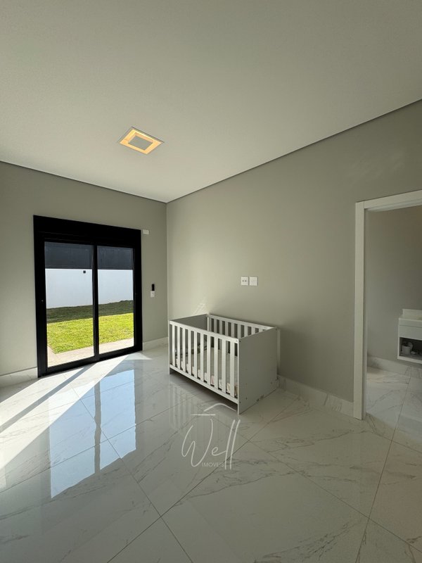 Casa recém construida no Cond Swiss Park 305m2 - 03 suítes - 06 vagas Avenida Omar Daibert São Bernardo do Campo - 