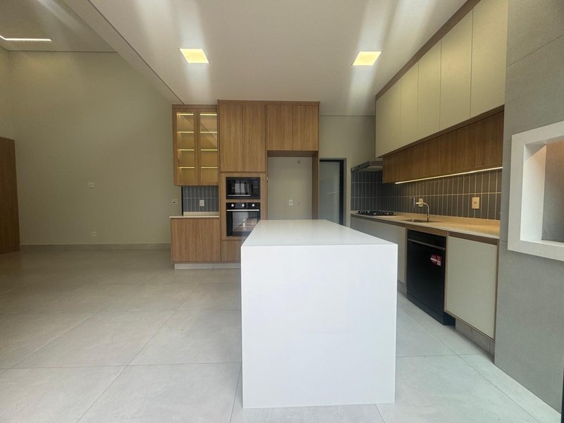 Casa térrea à venda no Condomínio Portinari – Paulínia/SP Rua di Cavalcanti Paulínia - 