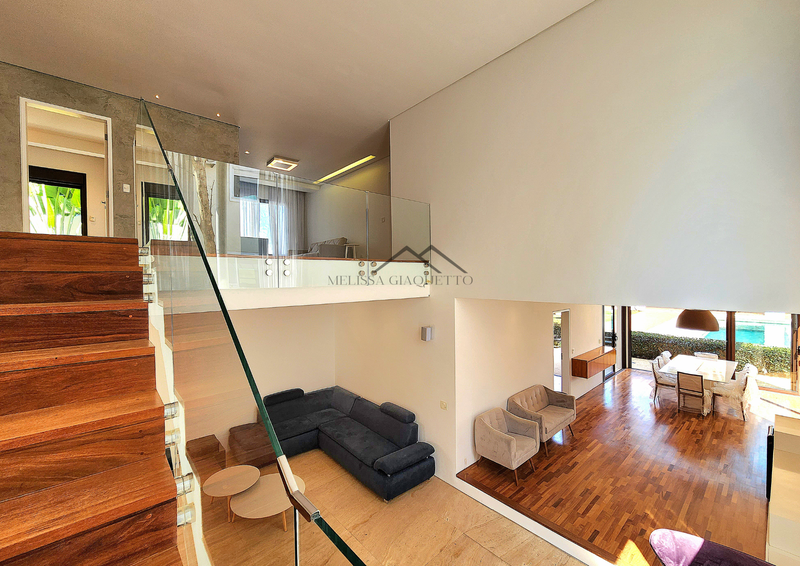 Residencial Melville - Casa Semi-Mobiliada Avenida Pacífico Sul Santana de Parnaíba - 