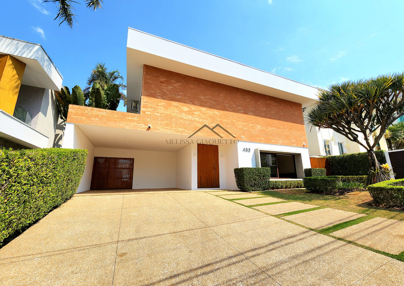 Residencial Melville - Casa Semi-Mobiliada Avenida Pacífico Sul Santana de Parnaíba - 