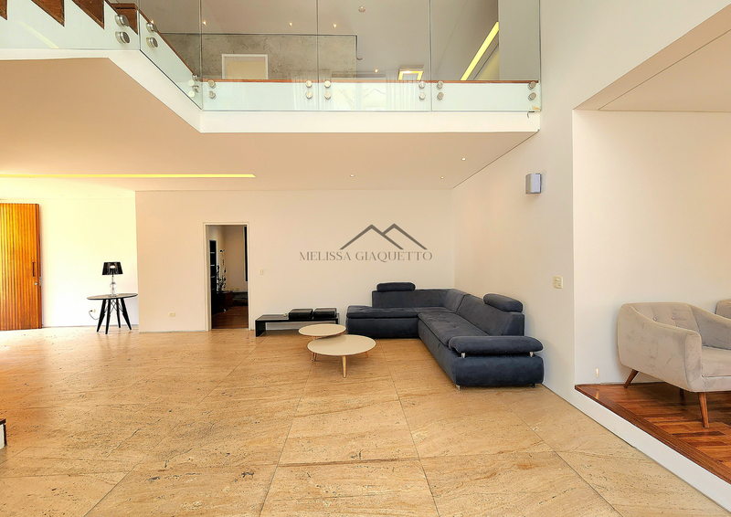 Residencial Melville - Casa Semi-Mobiliada Avenida Pacífico Sul Santana de Parnaíba - 