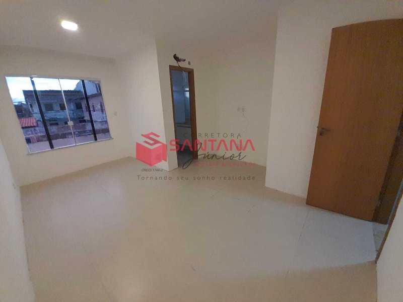 Casa Solta com 3/4 sendo 1 Suíte para Locação na Pitangueiras Rua Jardim Ipanema Lauro de Freitas - 