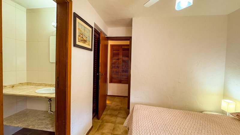Casa em Condomínio na Praia de Juquehy - LOCAÇÃO ANUAL  São Sebastião - 