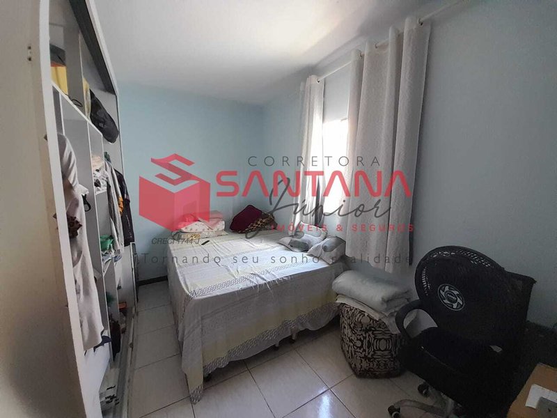 Casa Térrea com 2/4 à Venda em Catu de Abrantes – Oportunidade Residencial ou Comercial! Rua Sucupió Camaçari - 