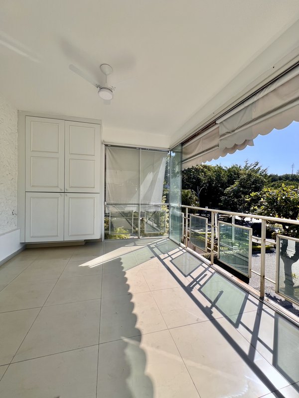 Apartamento amplo de 3 quartos na Praça do Pomar  Rio de Janeiro - 