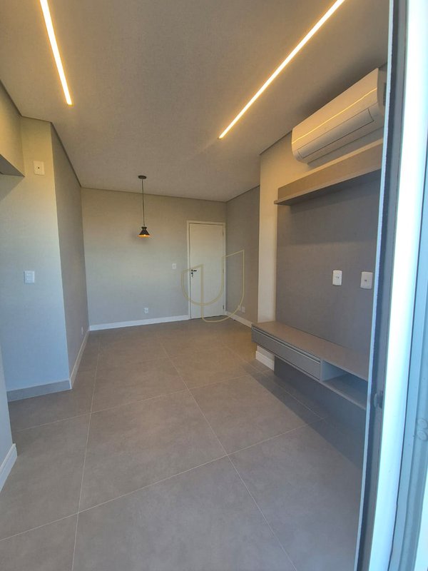 Apartamento com 2 Dormitórios no Edifício The Gold R. Dr. Luiz Daher São José dos Campos - 
