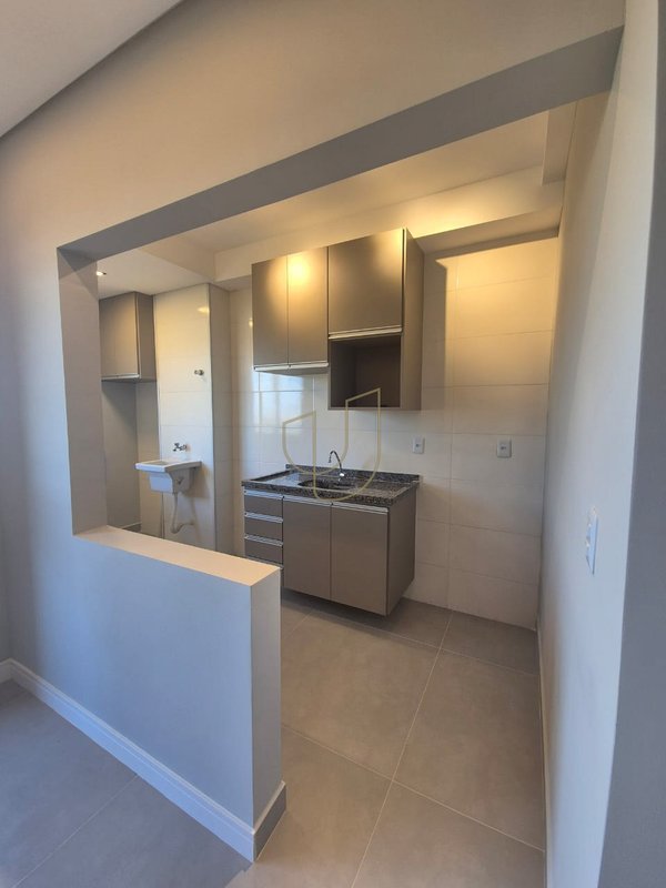 Apartamento com 2 Dormitórios no Edifício The Gold R. Dr. Luiz Daher São José dos Campos - 
