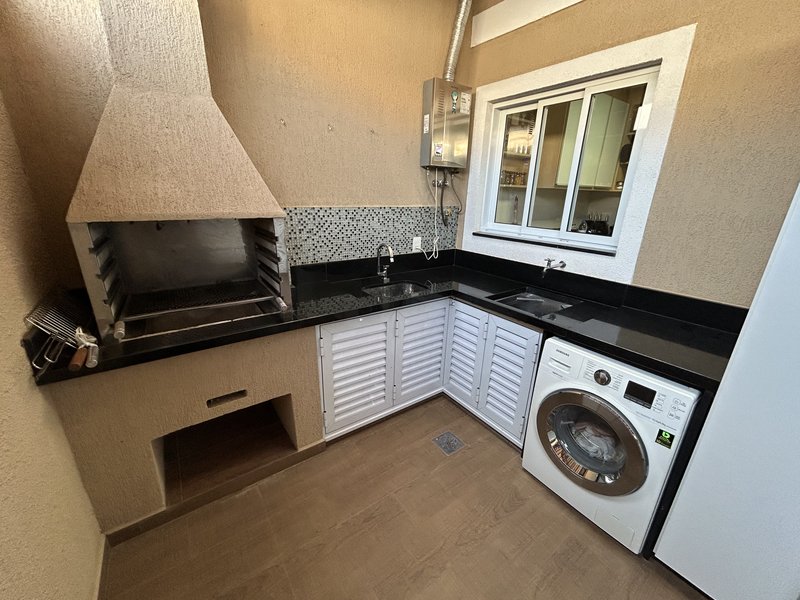 🏡 Sobrado dos sonhos no Parque Imperador – Campinas  Campinas - 
