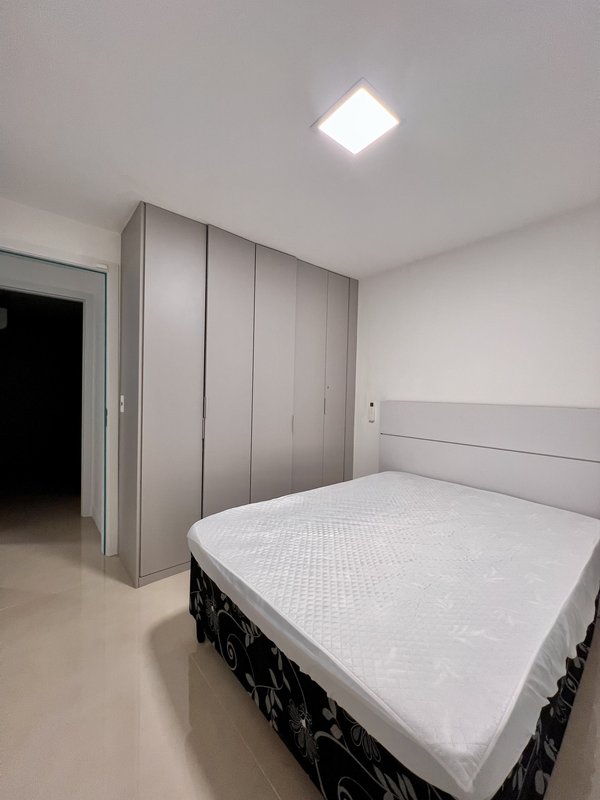 Apartamento novo com 2 suítes para locação no Jardim Oceânico  Rio de Janeiro - 