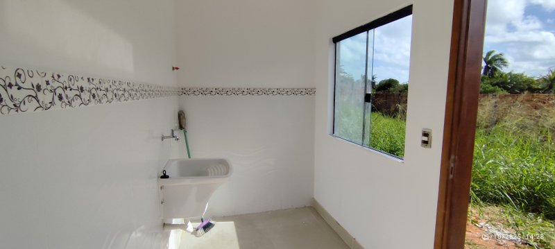 Oportunidade Única em Jauá – Casa em Condomínio Fechado Perto da Praia! Rua Realengo Camaçari - 