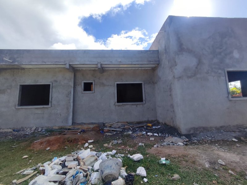 Oportunidade Única em Jauá – Casa em Condomínio Fechado Perto da Praia! Rua Realengo Camaçari - 