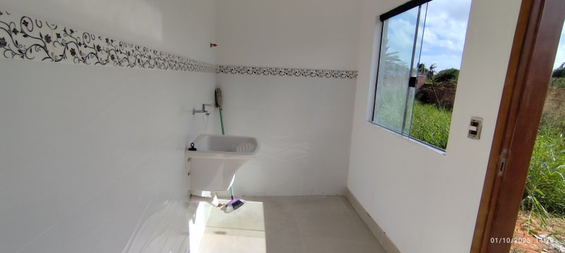 Oportunidade Única em Jauá – Casa em Condomínio Fechado Perto da Praia! Rua Realengo Camaçari - 