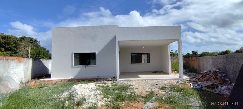 Oportunidade Única em Jauá – Casa em Condomínio Fechado Perto da Praia! Rua Realengo Camaçari - 