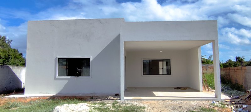Oportunidade Única em Jauá – Casa em Condomínio Fechado Perto da Praia! Rua Realengo Camaçari - 