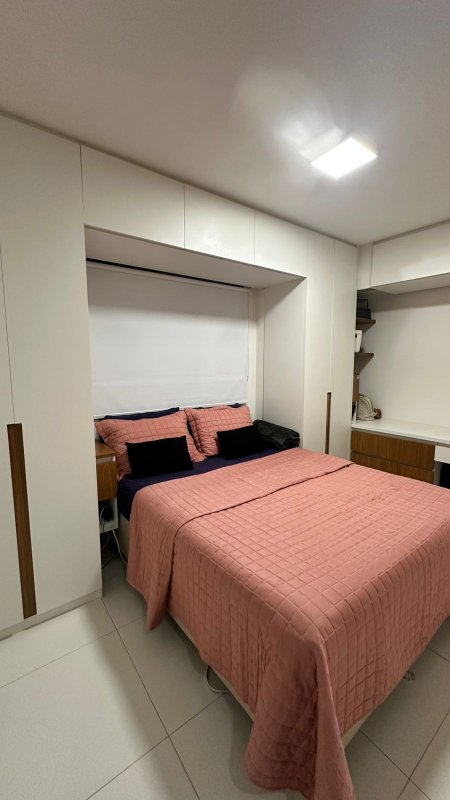 Apartamento à venda com 3 quartos sendo uma suíte 84m² área útil por R$ 950.000,00 Rua Alfredo Fernandes Recife - 