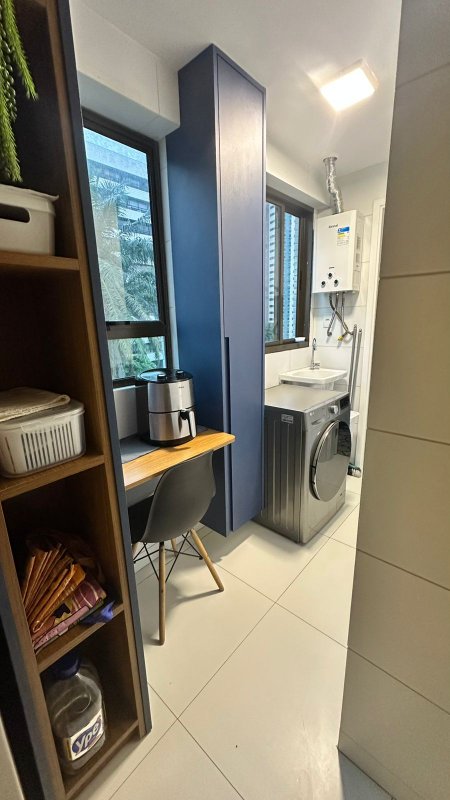 Apartamento à venda com 3 quartos sendo uma suíte 84m² área útil por R$ 950.000,00 Rua Alfredo Fernandes Recife - 