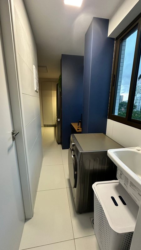 Apartamento à venda com 3 quartos sendo uma suíte 84m² área útil por R$ 950.000,00 Rua Alfredo Fernandes Recife - 