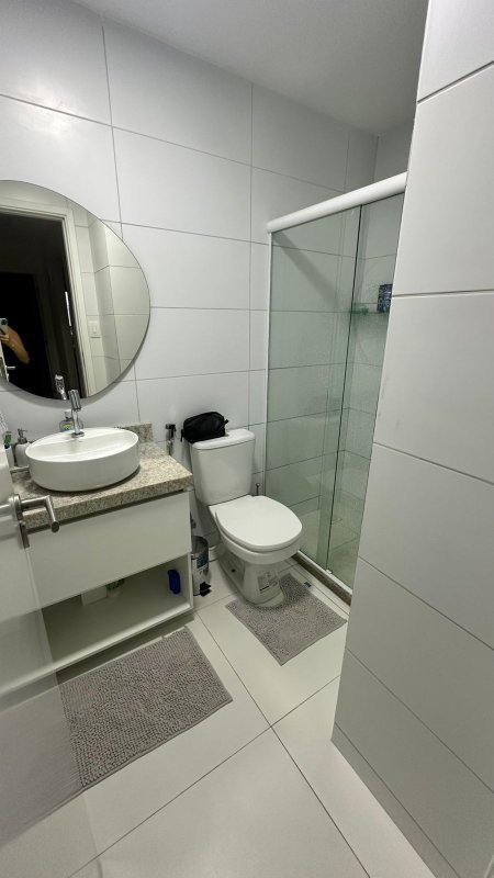 Apartamento à venda com 3 quartos sendo uma suíte 84m² área útil por R$ 950.000,00 Rua Alfredo Fernandes Recife - 