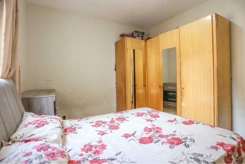 Casa à Venda, 71m - 2 dormitórios - R$ 368.000 - Wanel Ville - Sorocaba - SP Rua Alexandre Caldini Sorocaba - 