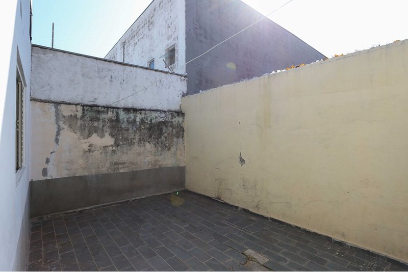 Casa à Venda, 71m - 2 dormitórios - R$ 368.000 - Wanel Ville - Sorocaba - SP Rua Alexandre Caldini Sorocaba - 