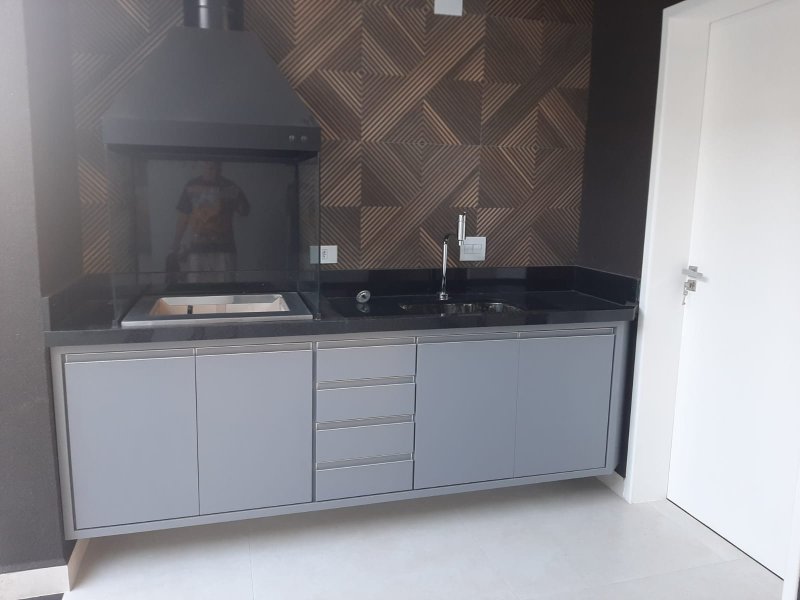 Casa Térrea com 3 Suítes no Terras do Vale Avenida das Palmeiras Caçapava - 