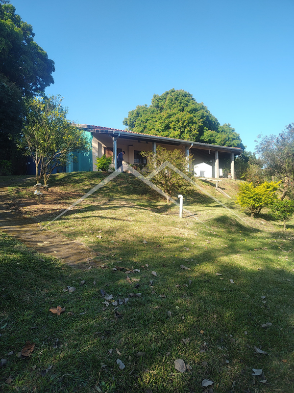 Chácara com pomar, bairro Maracajás, Salto-SP  Salto - 