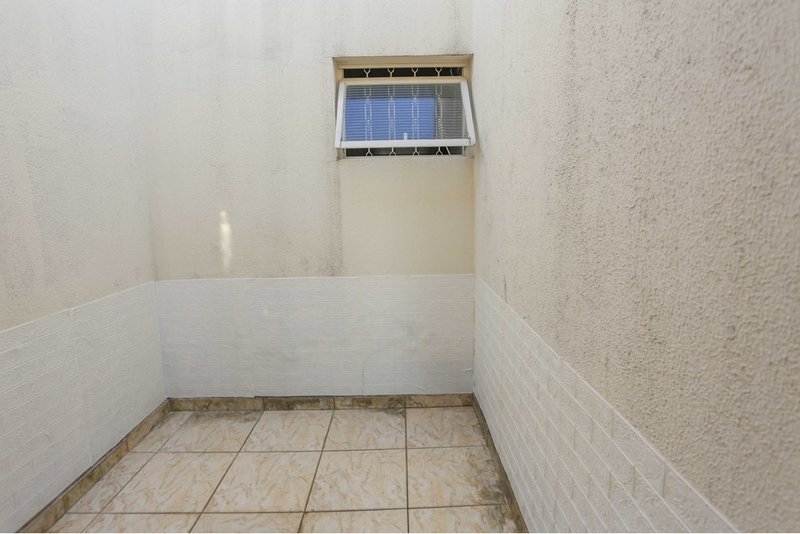 Casa à venda, 65m - 3 Dormitórios - R$ 380.000 no Wanel Ville em Sorocaba Rua José Antunes Sorocaba - 