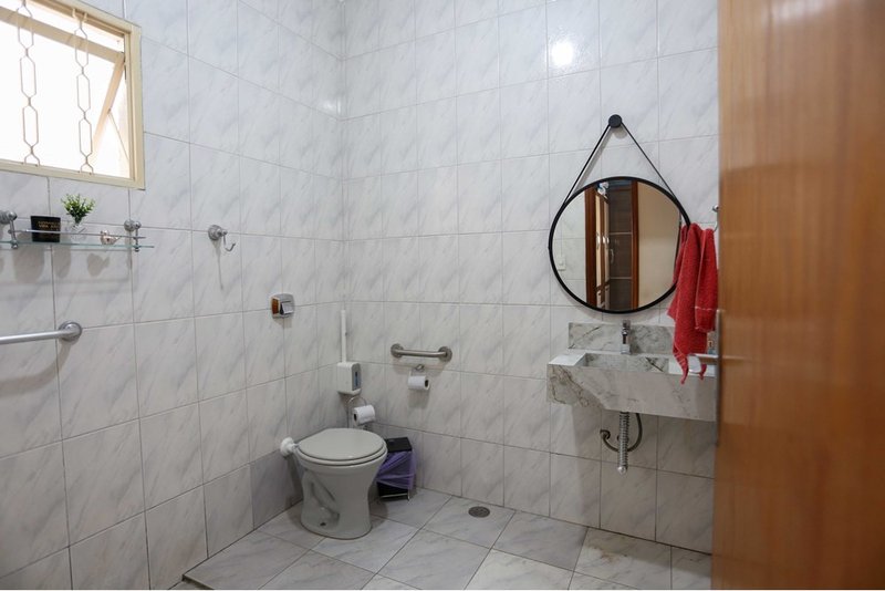 Casa à venda, 65m - 3 Dormitórios - R$ 380.000 no Wanel Ville em Sorocaba Rua José Antunes Sorocaba - 