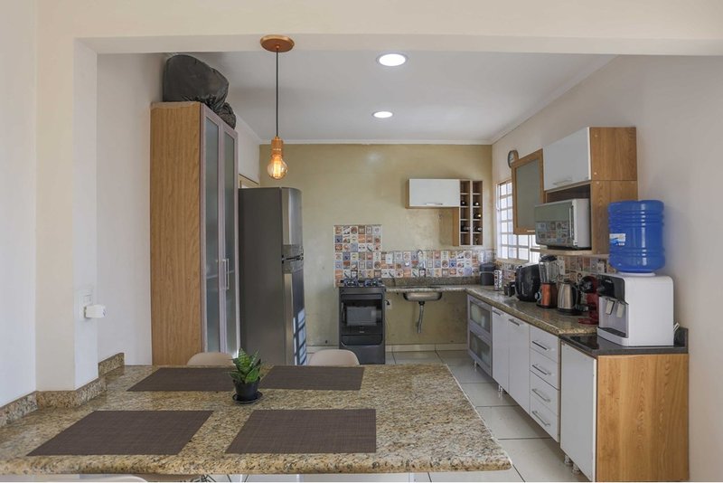 Casa à venda, 65m - 3 Dormitórios - R$ 380.000 no Wanel Ville em Sorocaba Rua José Antunes Sorocaba - 