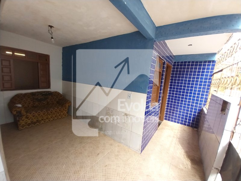 VENDO R$ 150.000 Prédio com 3 Apartamentos, Térreo, 1º e 2º por Andar, Jardim Placaford  Salvador - 