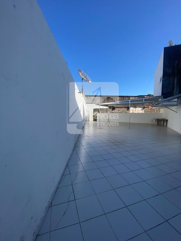 Aluguel R$ 2.500,00 Apartamento, 3/4, Suíte, 1º Andar, Elevador e Garagem-Itapuã- Salvador  Salvador - 