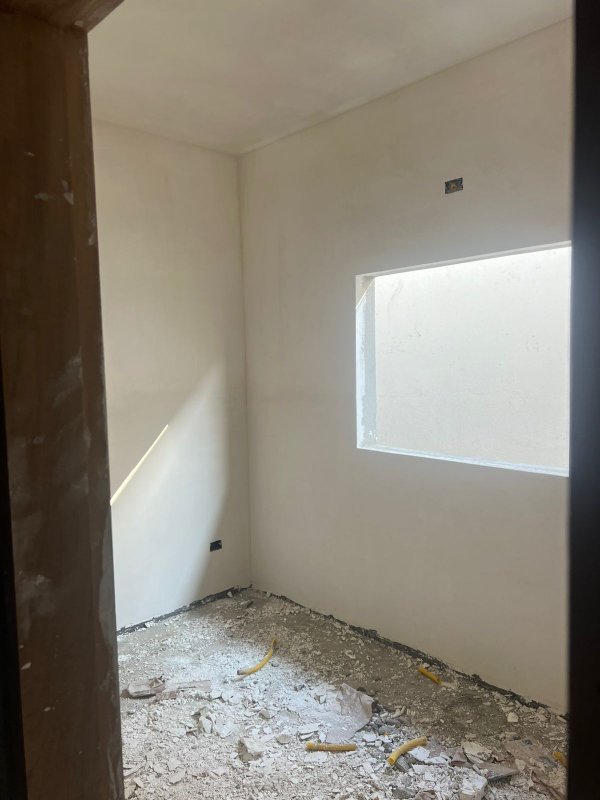 🏡 Oportunidade Imperdível – Casa à Venda no Golfinho  Caraguatatuba - 