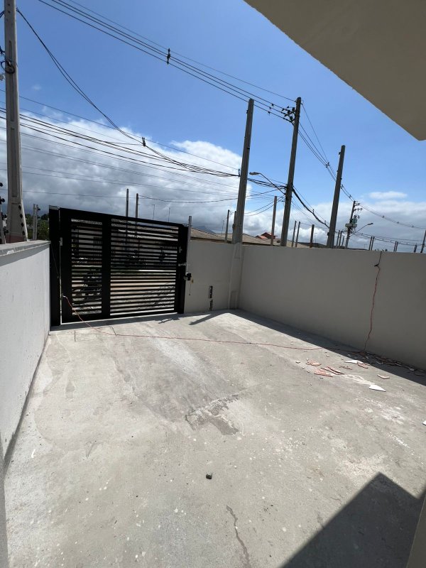 🏡 Oportunidade Imperdível – Casa à Venda no Golfinho  Caraguatatuba - 