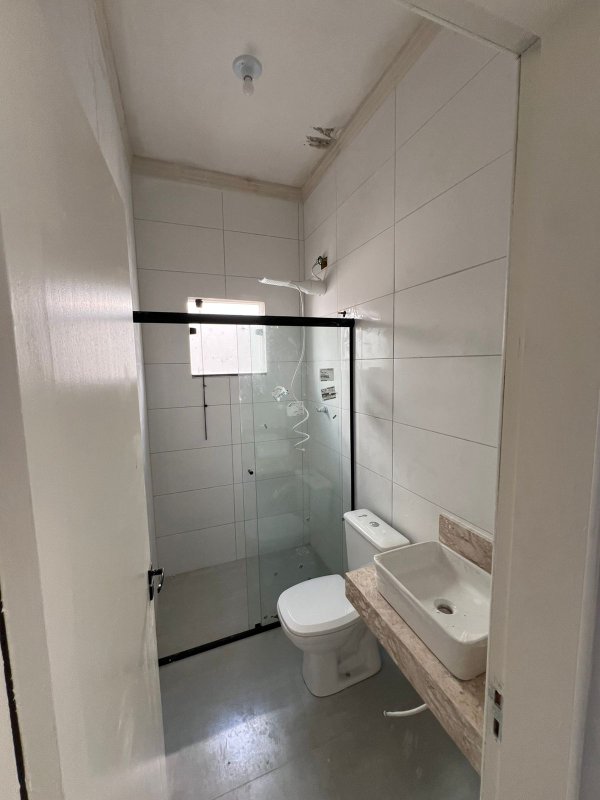 🏡 Oportunidade Imperdível – Casa à Venda no Golfinho  Caraguatatuba - 